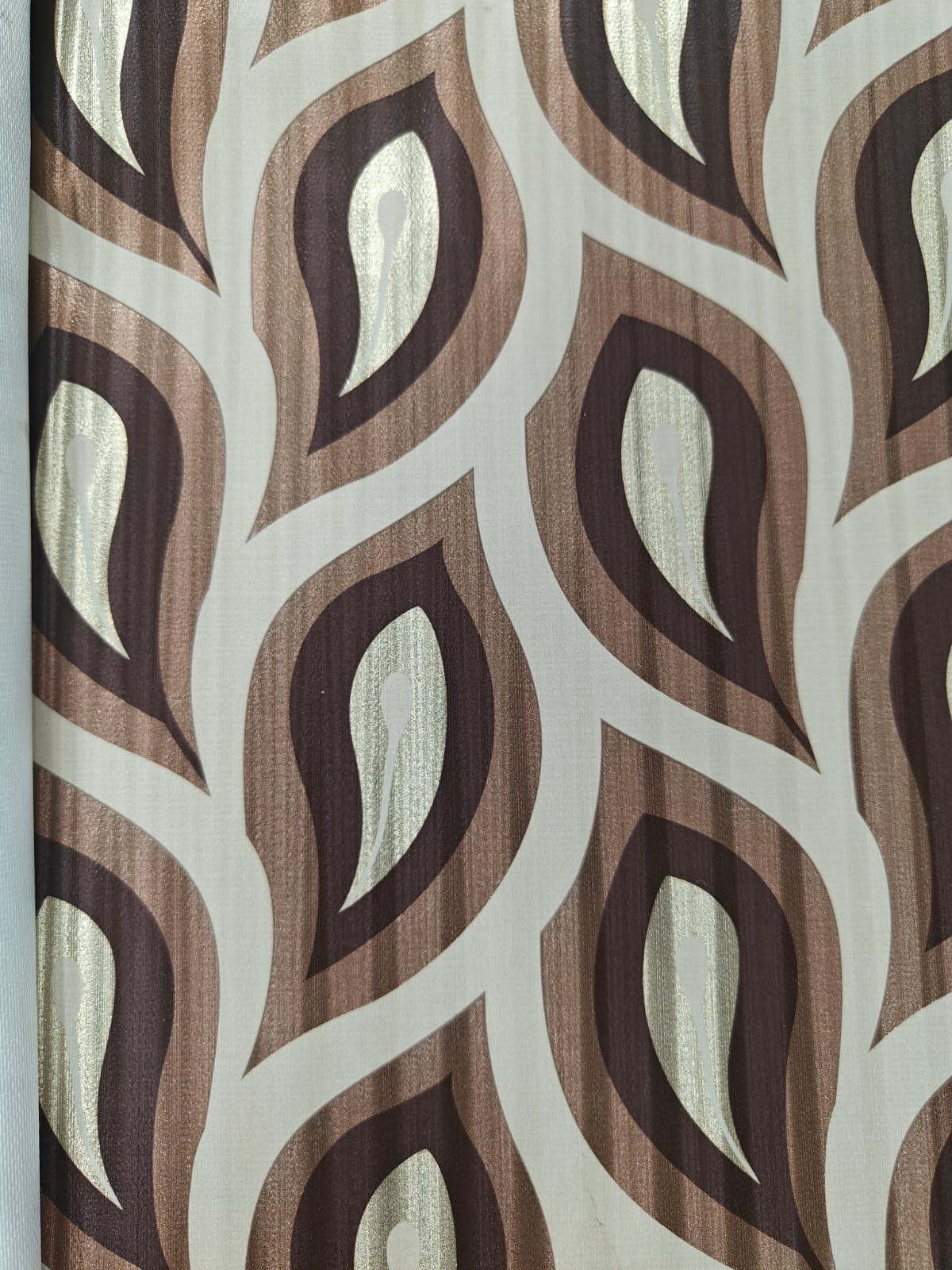 Brown Leaf Jio Table Cover
